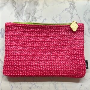 Ipsy Makeup Bag : Strawberry 🍓